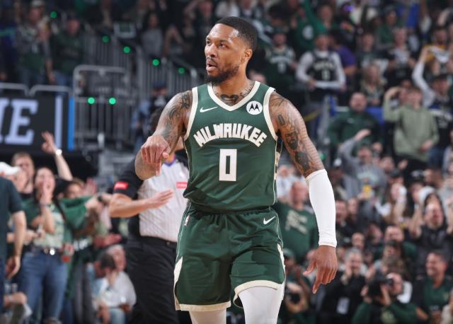 官方网站-时隔三年再登季后赛舞台 利拉德半场35分强势归来